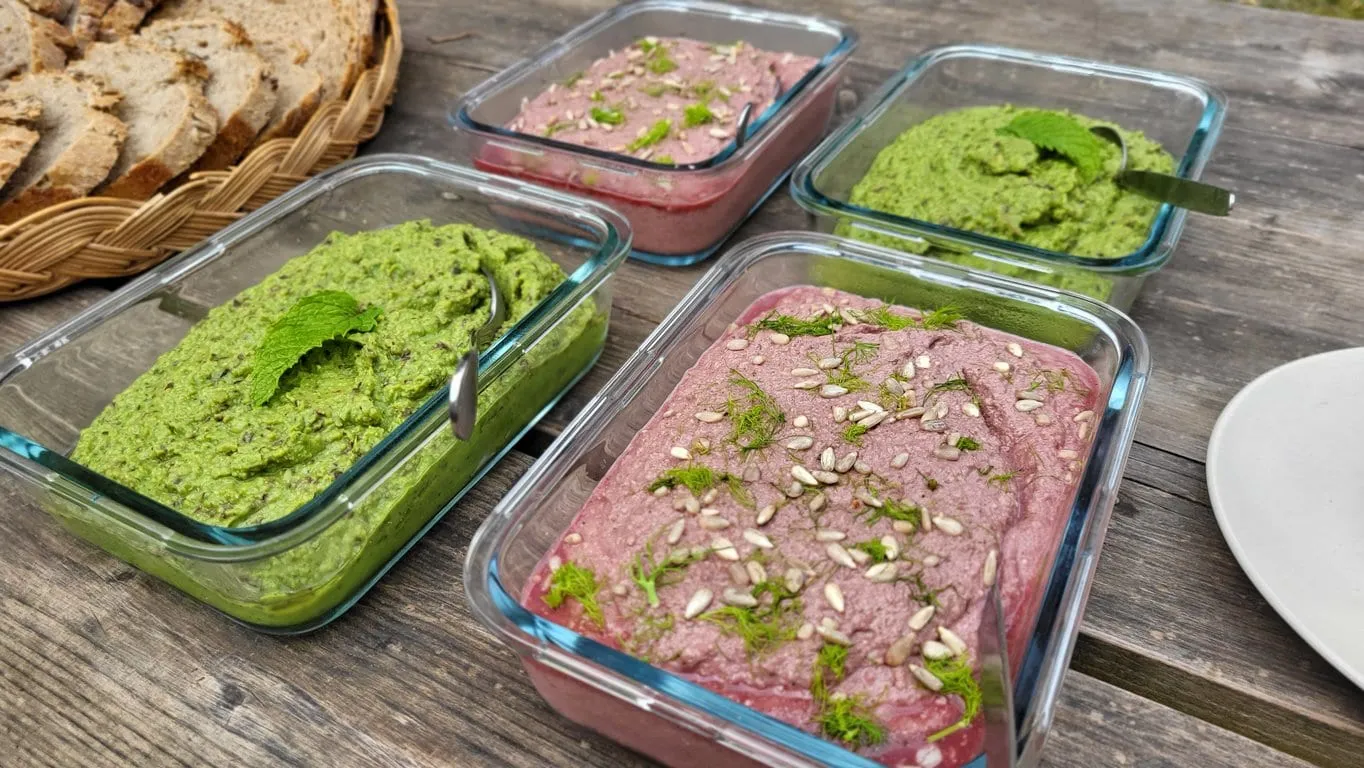 Cuisine d’un repas ou d’un goûter aux plantes sauvages